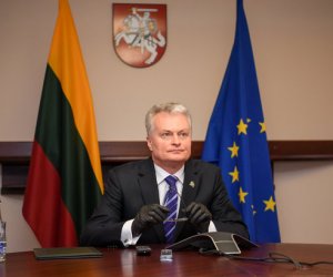 Президент Литвы предлагает снизить налог на доходы до 4 тыс. евро, выделить дотации детям (дополнено)