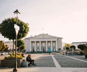 В Литве разрешены массовые мероприятия, расширен список стран, из которых можно приехать