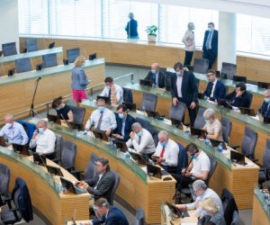 Сейм осудил советскую оккупацию и призвал активизировать просвещение о ее последствиях