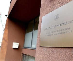 С отменой карантина работникам из Украины и Беларуси будет проще приехать в Литву