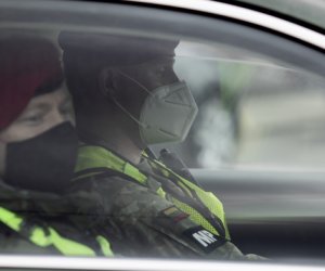 За период карантина в Литве полиция оштрафовала за нарушения более 3 000 человек