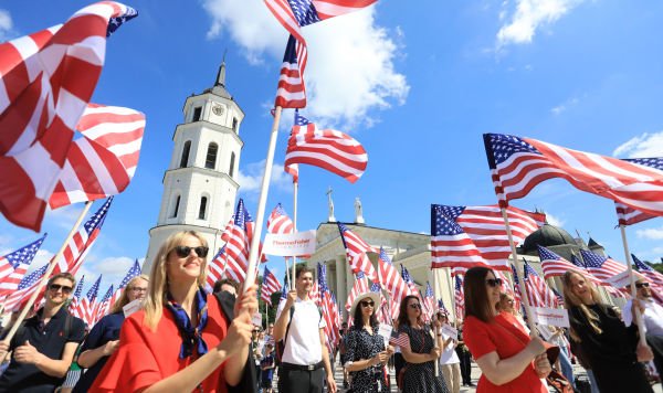 А у нас ещё один праздник нарисовался!