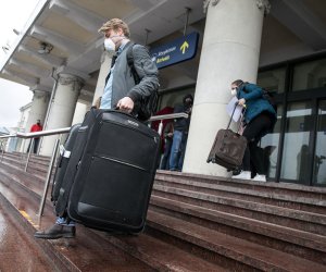 Правительство разрешило въезд в Литву более 100 гражданам других стран