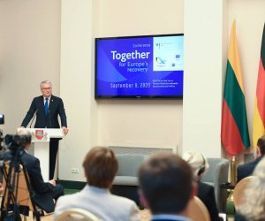 Президент Литвы: только совместно могут быть приняты решения, отвечающие вызовам Евросоюза
