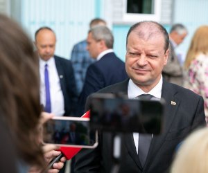 Премьер: решение ГСО о закупке вакцины будет рекомендательное