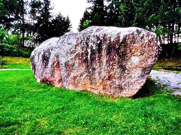 Литовская тундра и камень-гигант