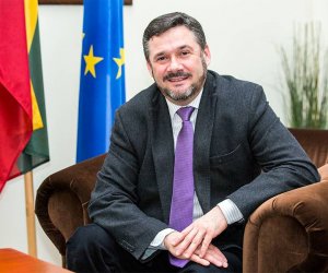 Литва вызывает для консультаций посла из Минска