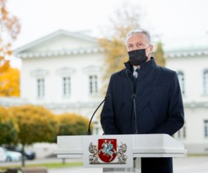 Г. Науседа призывает в длинные выходные воздержаться от встреч с родственниками