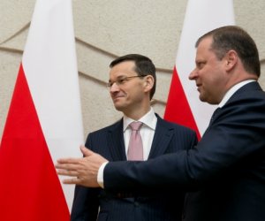 Премьер Литвы считает, что новые власти испортят отношения с Польшей