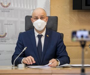 А. Верига - об ошибках в стремлении совладать с коронавирусом