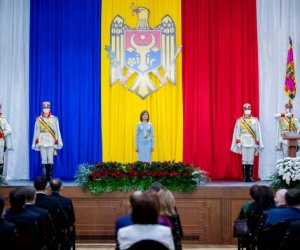 Майя Санду вступила в должность президента Молдовы (видео)