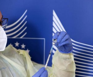 Евросоюз заказал еще 300 млн доз вакцины BioNTech/Pfizer