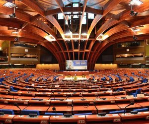 Страны Балтии, Польша и Украина стремятся блокировать полномочия РФ в ПАСЕ
