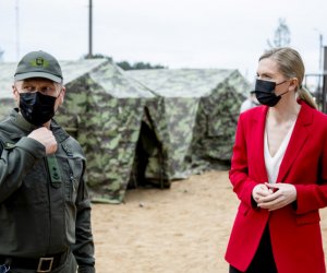 А. Билотайте: принято решение строить стену на границе с Беларусью (дополнено)