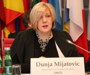 Комиссар Совета Европы призвала Литву соблюдать права человека во время кризиса мигрантов