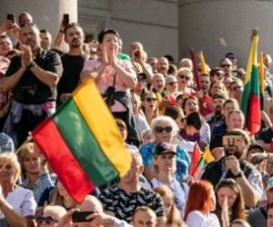 Союз семей Литвы проведет митинг на Кафедральной площади Вильнюса
