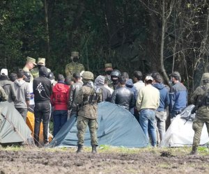 Польша направила еще 500 военнослужащих для защиты границы с Беларусью