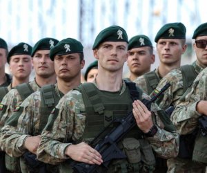Средства на оборону в следующем году предлагается увеличить до 2,05% ВВП