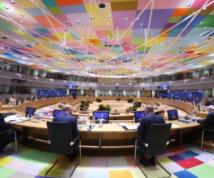 Лидеры ЕС осудили действия Беларуси по использованию миграции в политических целях (дополнено)