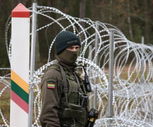 За минувшие сутки пограничники не пропустили на границе Литвы с Беларусью 7 мигрантов
