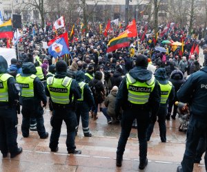 Движение "Союз семей" просит разрешение на проведение митинга 16 февраля  