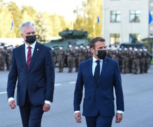 Г. Науседа в беседе с Э. Макроном призвал укреплять восточный фланг НАТО