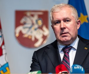 Глава Минобороны: рано или поздно Запад должен будет помочь Украине серьезным оружием