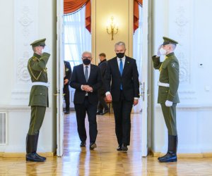 Науседа: украинцы своей героической борьбой доказали, что достойны быть членами ЕС