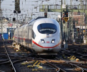 Железнодорожные компании ЕС предлагают украинским беженцам бесплатный проезд
