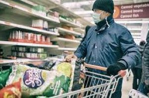 Торговцы заверяют: продуктов хватит 