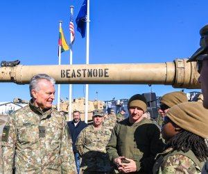 Президент убежден: партии договорятся о новом соглашении по оборонным расходам