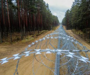 За минувшие сутки пограничники не пропустили в Литву из Беларуси 39 нелегальных мигрантов
