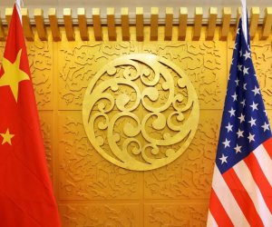 США пригрозили Китаю масштабными санкциями за помощь России в войне против Украины