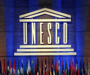 C. Кайрис в Киеве: абсурдно, что разрушающая Украину РФ председательствует в комитете ЮНЕСКО