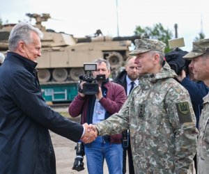 Президент Литвы: военная мобильность – один из факторов безопасности страны