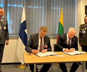 Литва подписала с Финляндией соглашение о приобретении двух военных патрульных кораблей