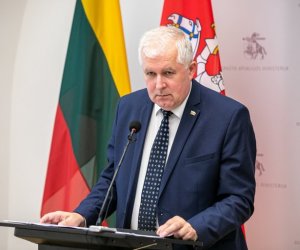 На фоне угроз РФ по транзиту, глава Минобороны Литвы не исключает провокаций на границе