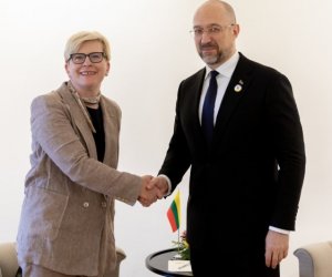 Премьер: Литва готова продолжать и укреплять экспертную помощь Украине
