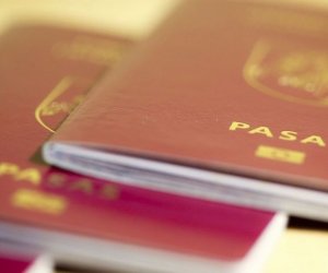 Почти 100 человек польской национальности сменили фамилии в паспортах