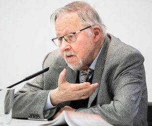 Шесть из десяти жителей Литвы против признания Ландсбергиса главой государства 