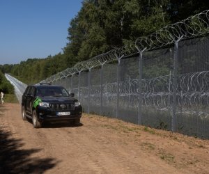 Правительство: ЧП останется на границе, но будет ограничен пропуск россиян