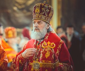 Православные называют визит Адоменаса к Патриарху Константинопольскому действием за спиной
