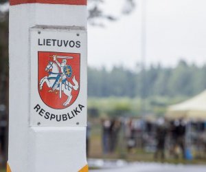 На границе Литвы с Беларусью развернули 73 нелегальных мигранта 