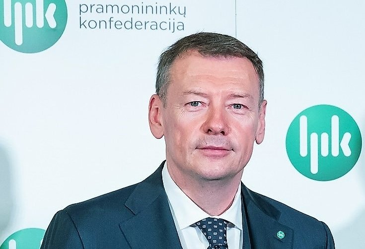 Потребность в новых консульствах есть, нет возможностей
