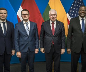 Министр обороны: батальон США будет дислоцироваться в Литве до 2025 года включительно (дополнено)