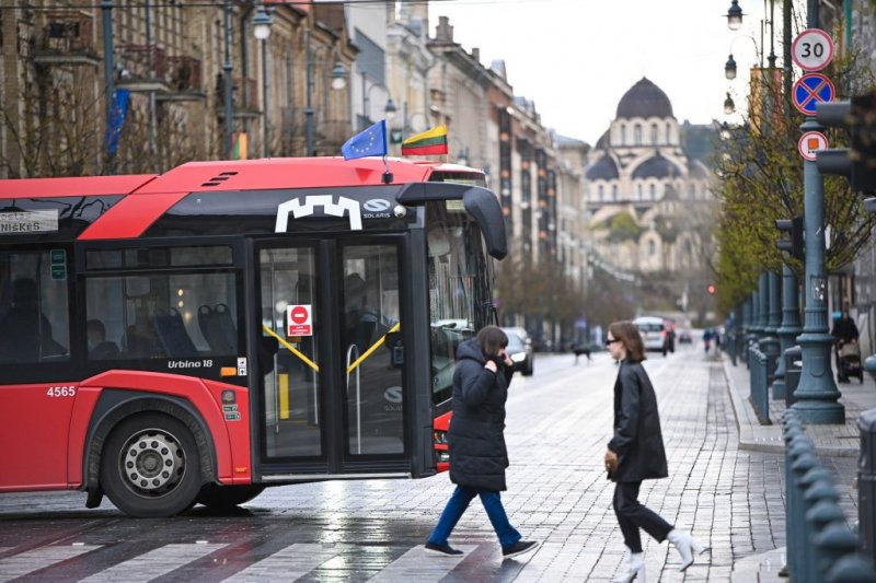 В Вильнюсе общественный транспорт будет бесплатным для работников сферы социальных услуг и культуры
