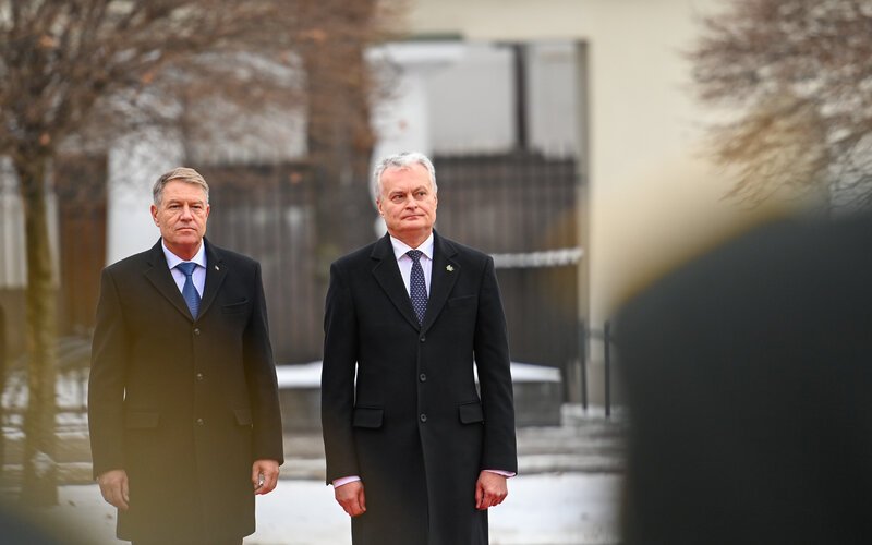 Президент Литвы призывает ЕС корректировать курс санкций для России, влиять на энергетику