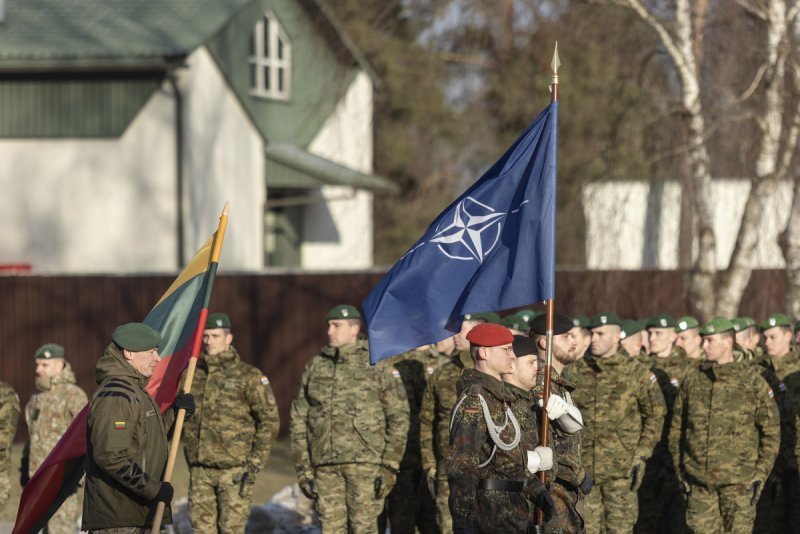 В Литве к службе приступила новая ротация военных НАТО (дополнено)