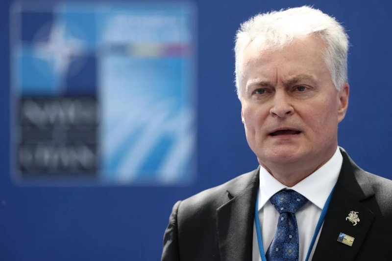 UNIAN: Президент Литвы призвал Запад пересечь "красные линии"