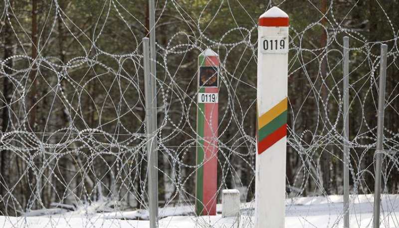 СОГГЛ: на границе Литвы с Беларусью развернули 38 нелегальных мигрантов